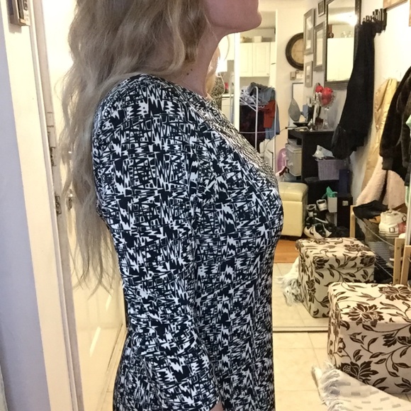 Tacera Dress - Picture 5 of 6